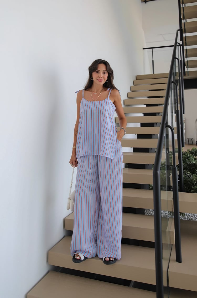 Mavi Çizgili Düğme Detaylı Bluz Pantolon Takım