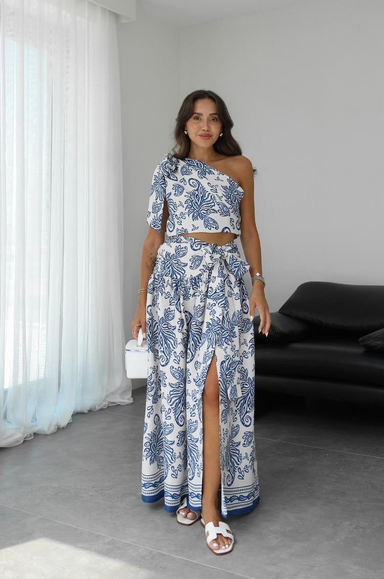 Mavi Paisley Desenli Saten Takım