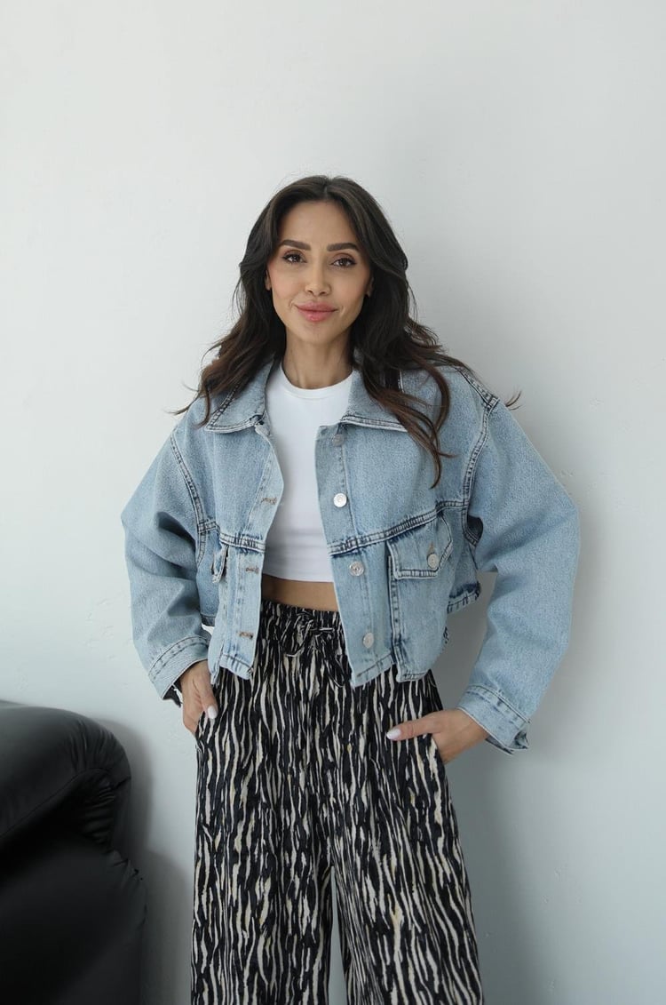 Nives Cep Detaylı Kot Ceket