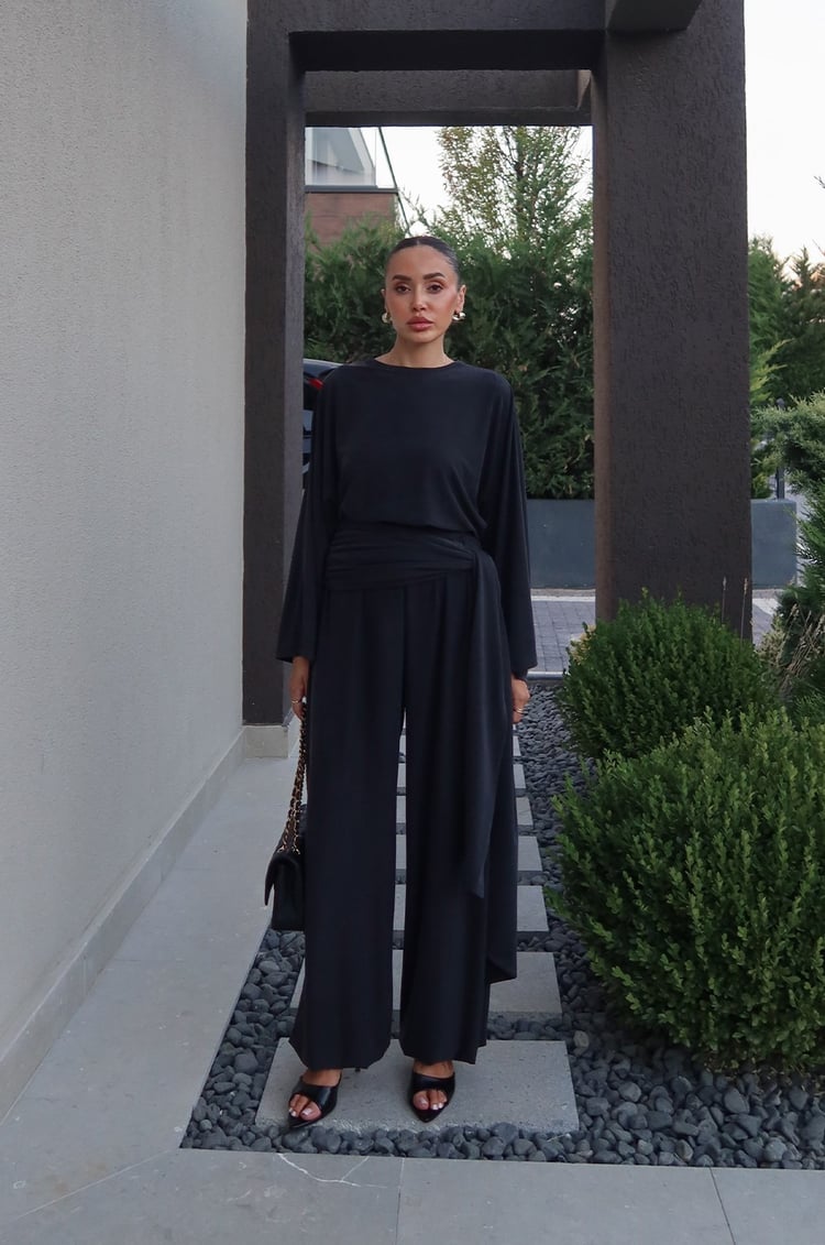 Siyah Flowing Beli Şallı Bluz Pantolon Takım