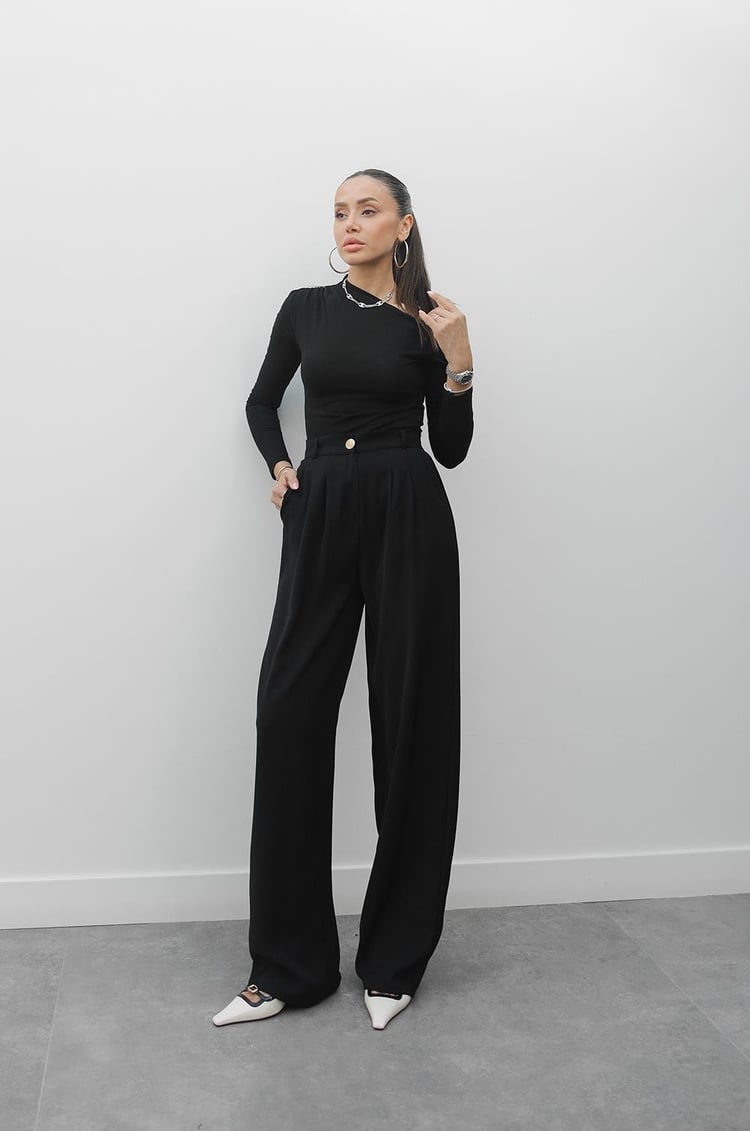 Siyah Gold Düğme Detaylı Palazzo Pantolon