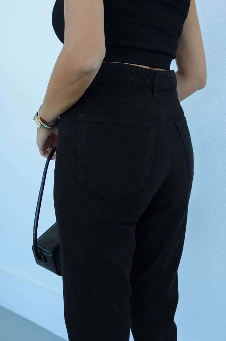 Siyah Motto Mom Jean