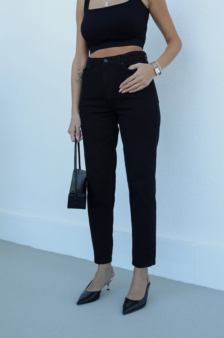 Siyah Motto Mom Jean