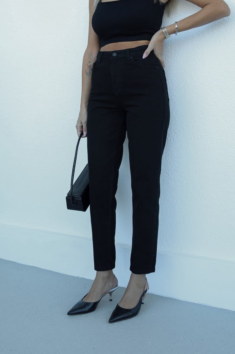 Siyah Motto Mom Jean