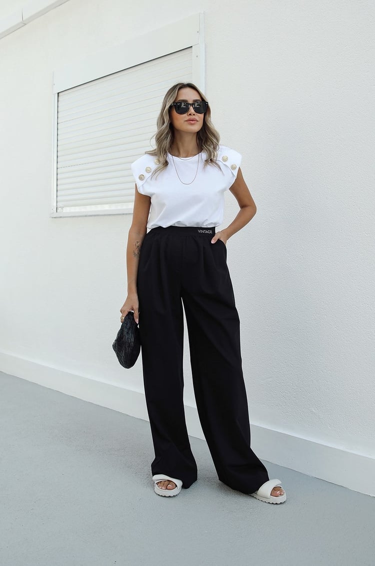 Siyah Vintage Yazı Detaylı Bol Paça Pantolon