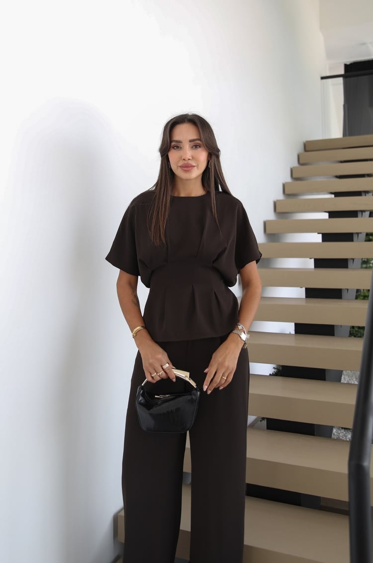 Acı Kahve İp Kemerli Pileli Bluz Pantolon Takım