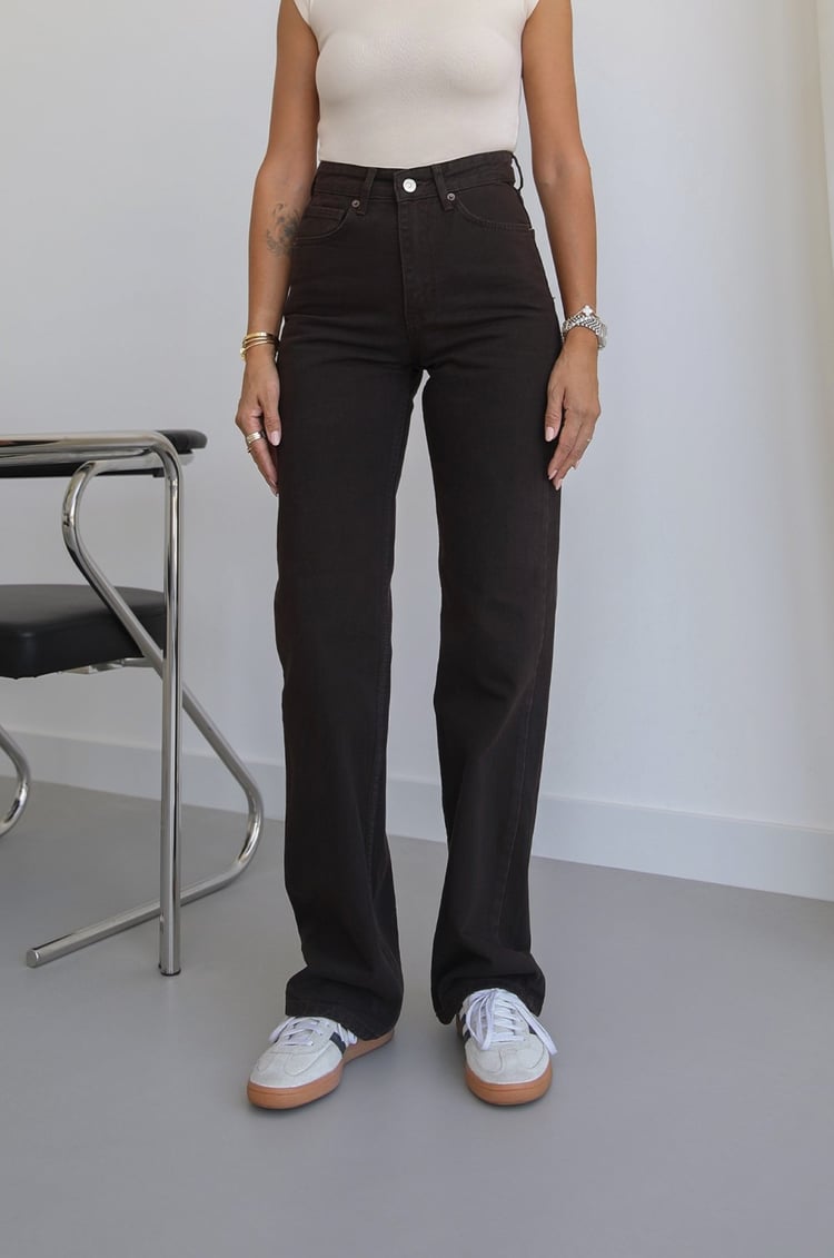 Acı Kahve Kuzmina Straight Jean