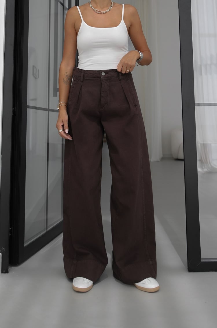 Acı Kahve Önü Tek Pileli Wide Leg Jean