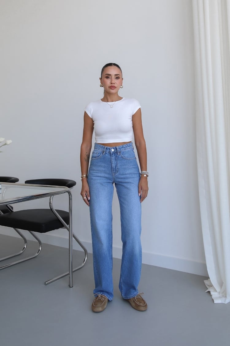 Açık Mavi Kuzmina Straight Jean