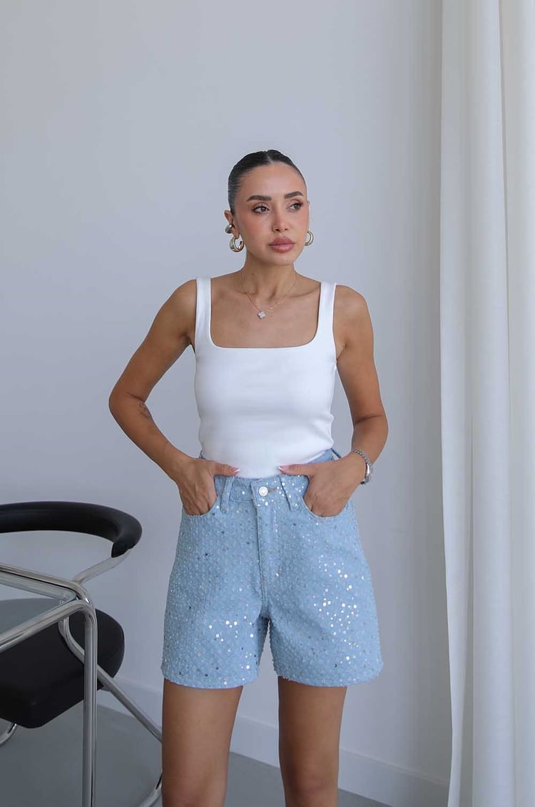 Açık Mavi Pullu Denim Şort