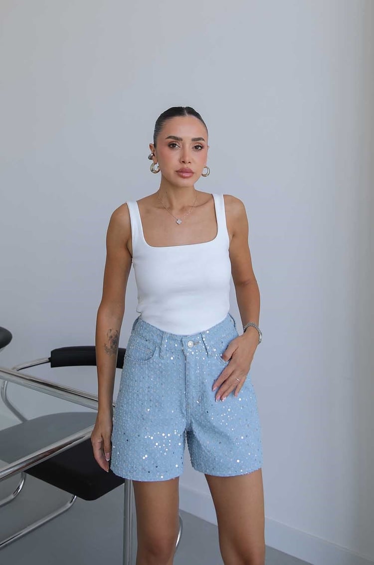 Açık Mavi Pullu Denim Şort