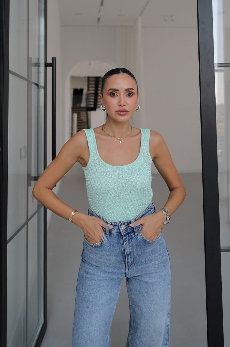 Açık Yeşil Pullu Yelek Bluz Takım