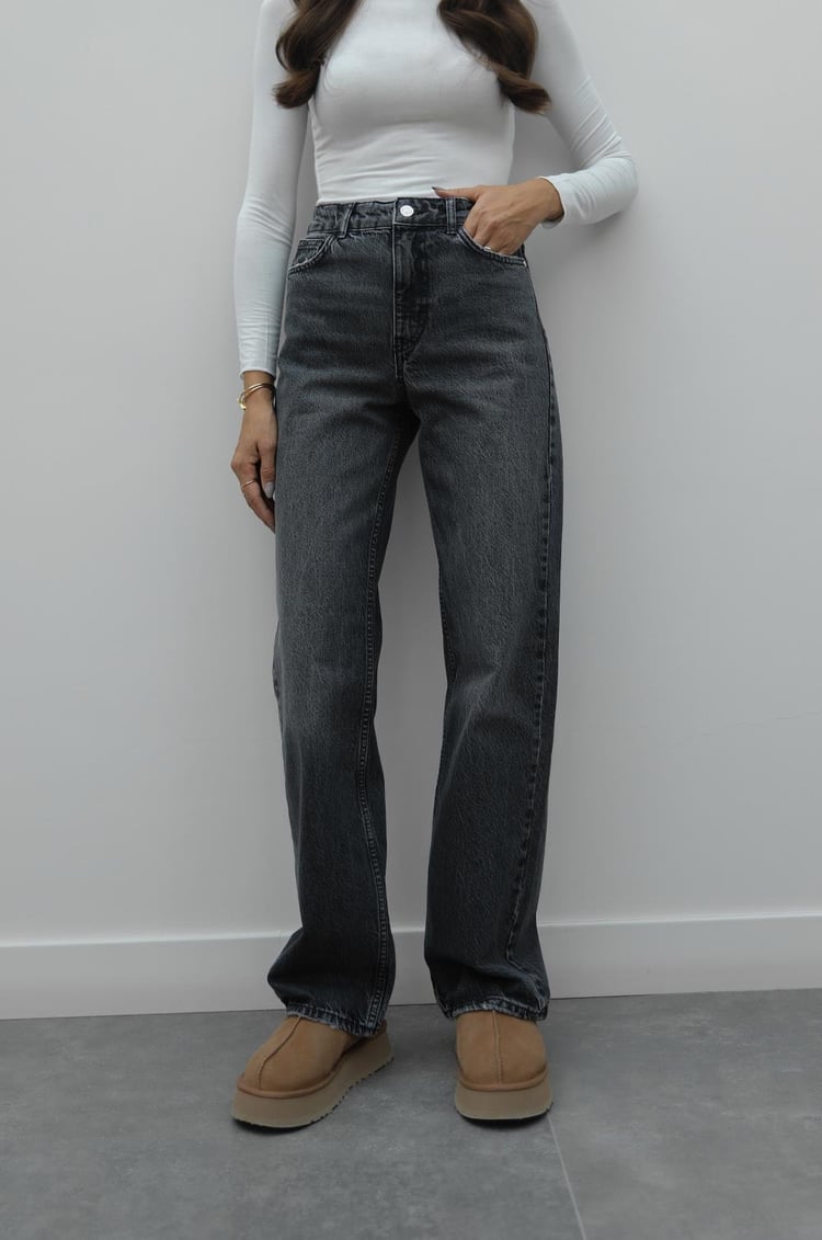 Antrasit Düz Kesim Straight Fit Jean