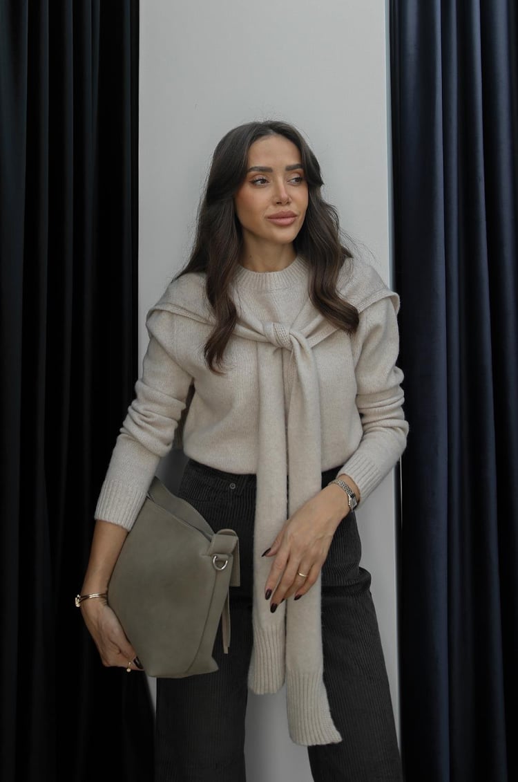 Bej Atkı Detaylı Kazak