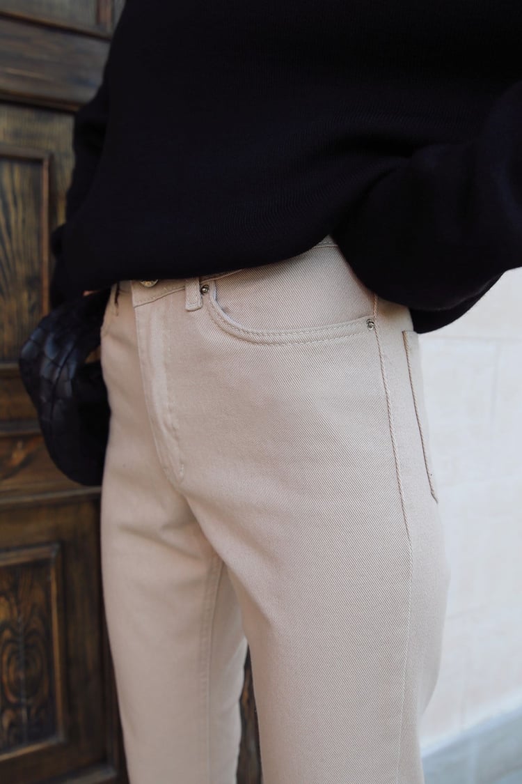 Bej Boy Fit Kesik Paça Jean