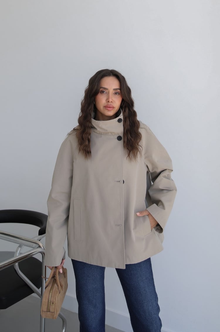 Bej Düğmeli Oversize Trençkot