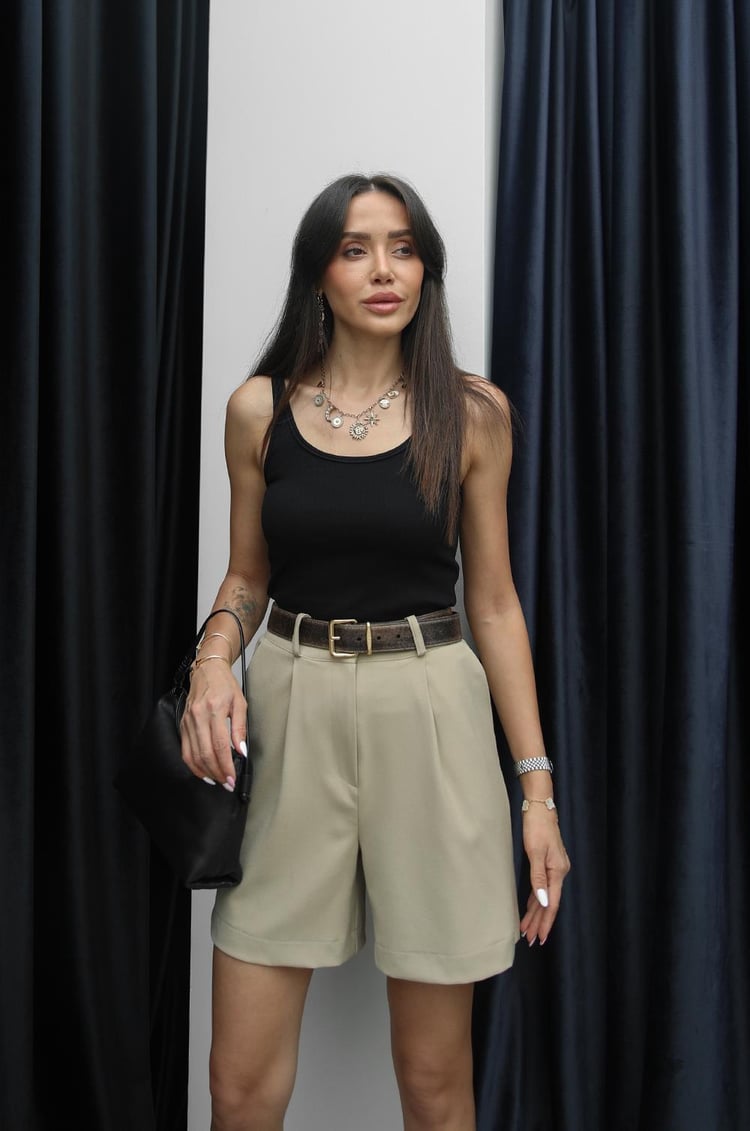 Bej Gizli Kancalı Şort