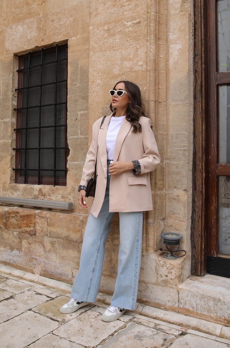 Bej Kol Astar Detaylı Blazer Ceket
