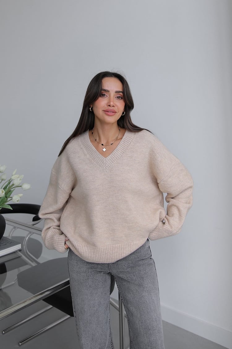 Bej Lorenza V Yaka Yün Karışımlı Premium Kazak