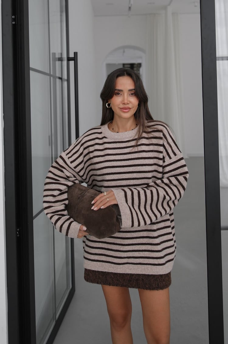 Bej Noyan Oversize Çizgili Triko Kazak