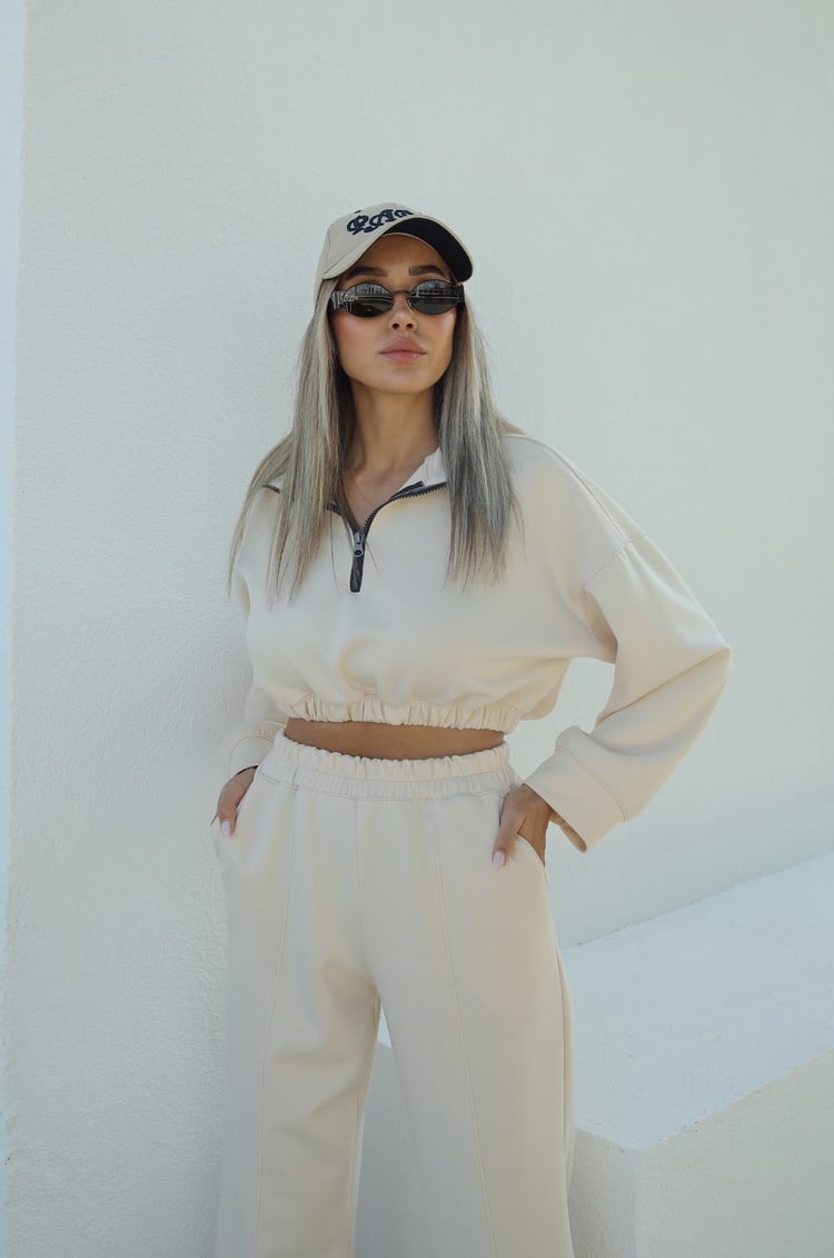 Bej Önü Fermuarlı Crop Sweatshirt Eşofman Takım