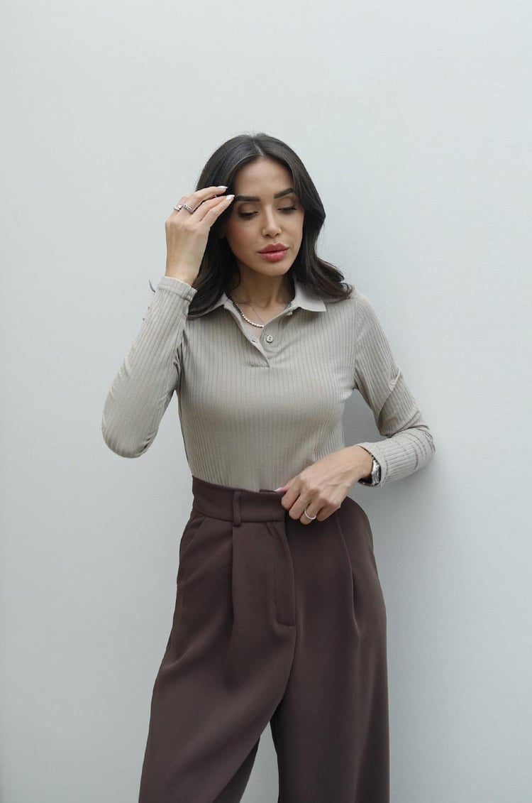 Bej Patlı Basic Bluz