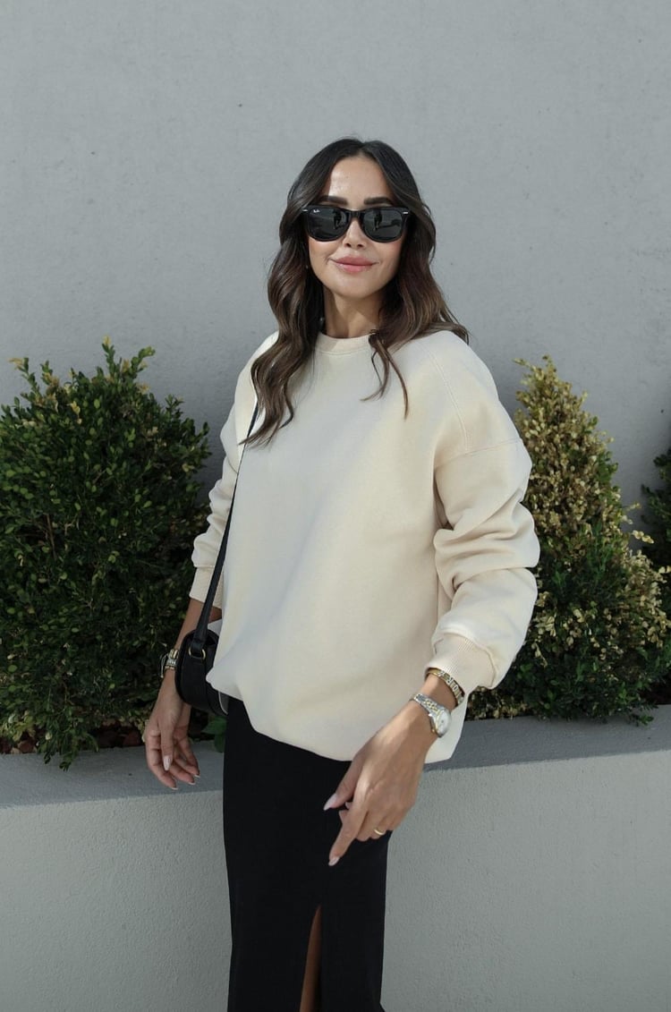 Bej Tove Basic Sweatshirt