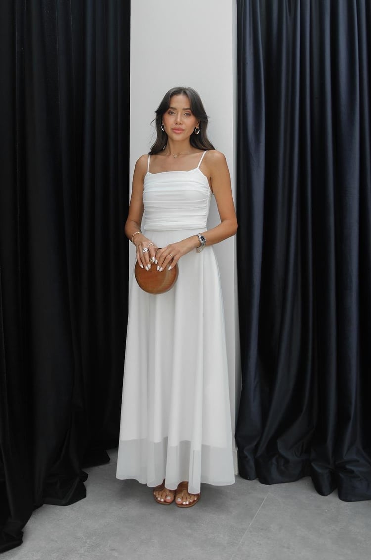 Beyaz Ares Önü Drapeli Şifon Elbise