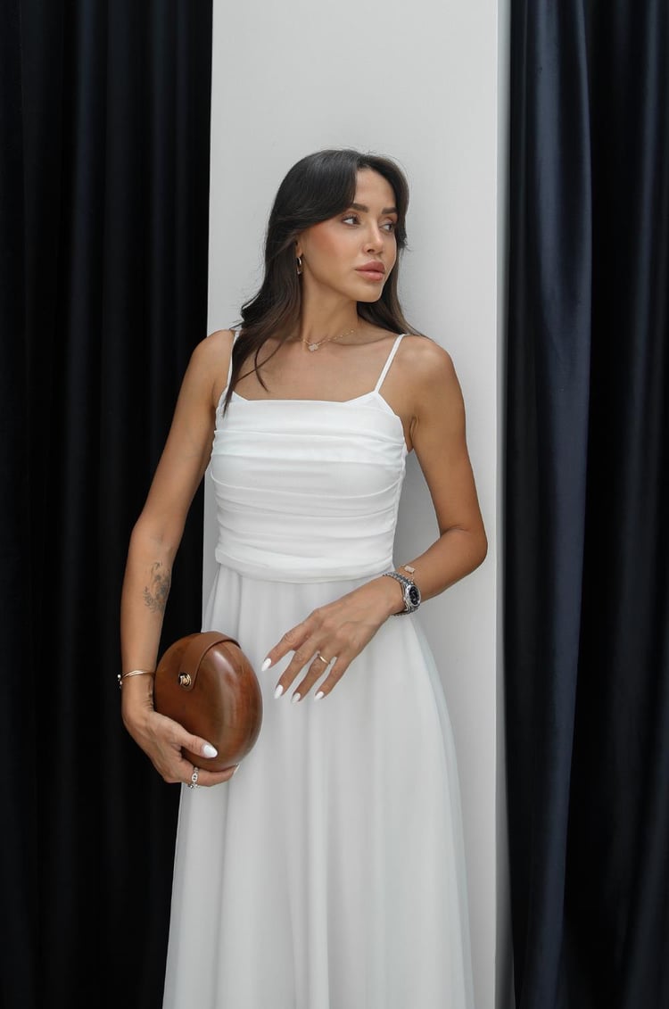 Beyaz Ares Önü Drapeli Şifon Elbise