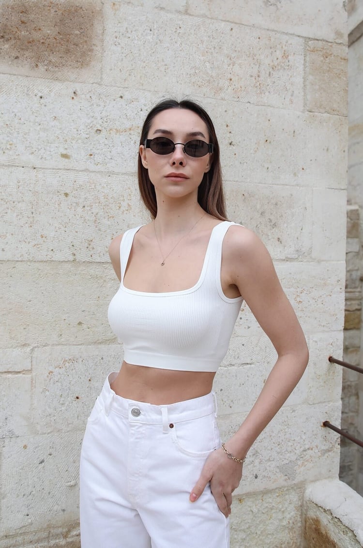 Beyaz Askılı Crop Top