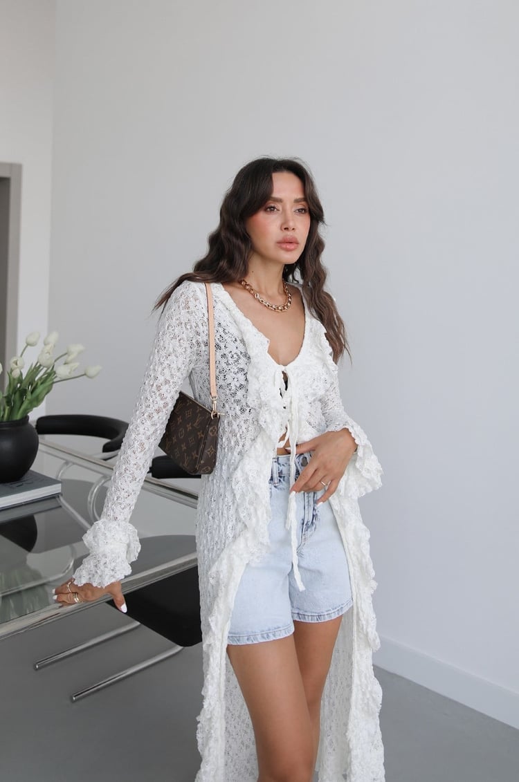 Beyaz Fırfırlı Dantel Kimono