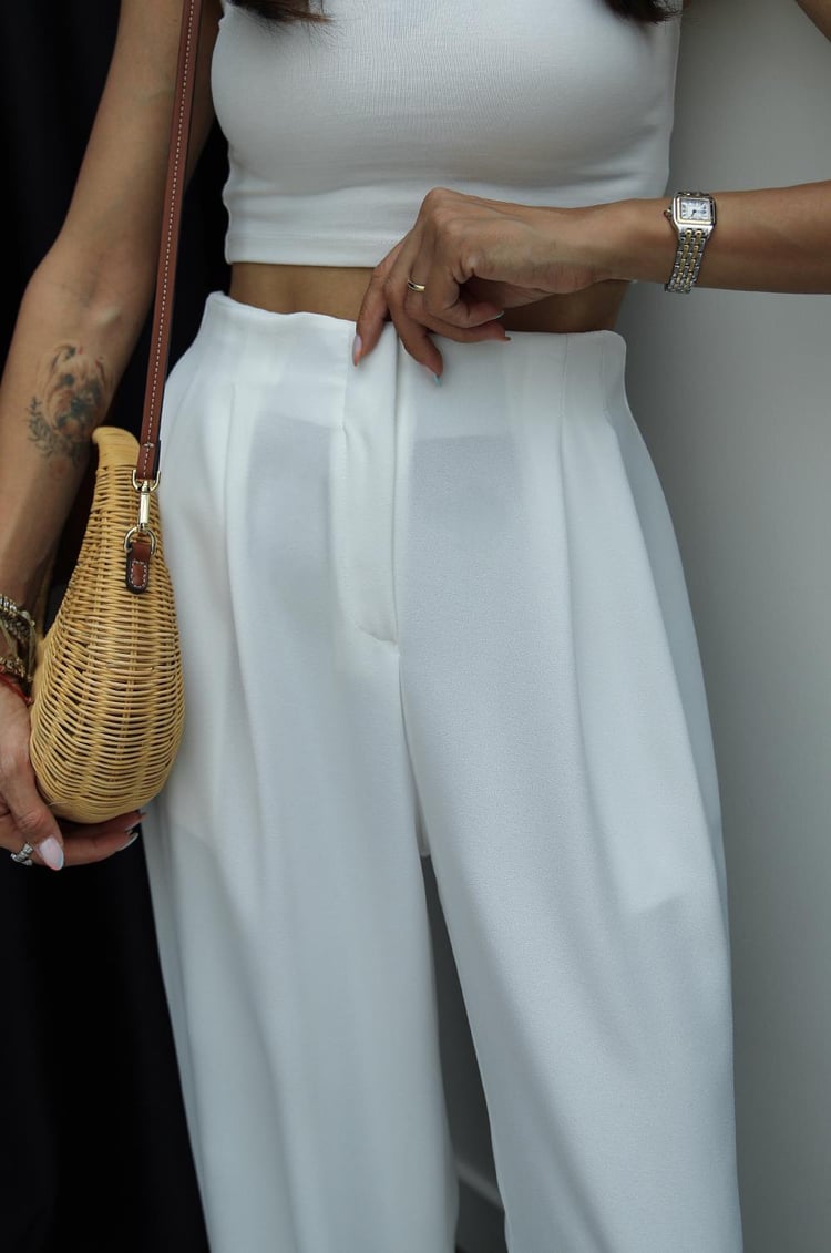 Beyaz Grazia Pileli Pantolon