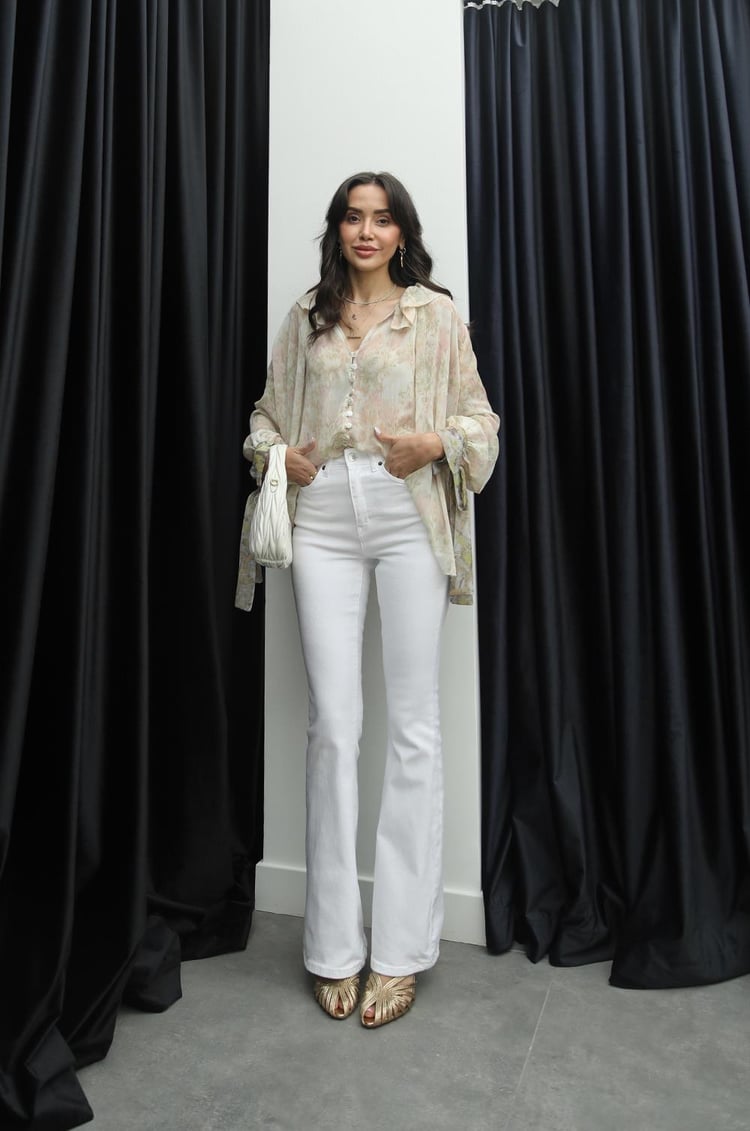 Beyaz İspanyol Paça Jean