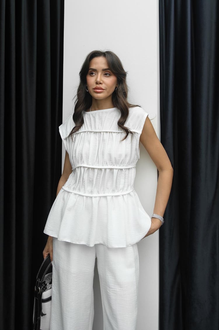 Beyaz Layer Bluz Pantolon Takım