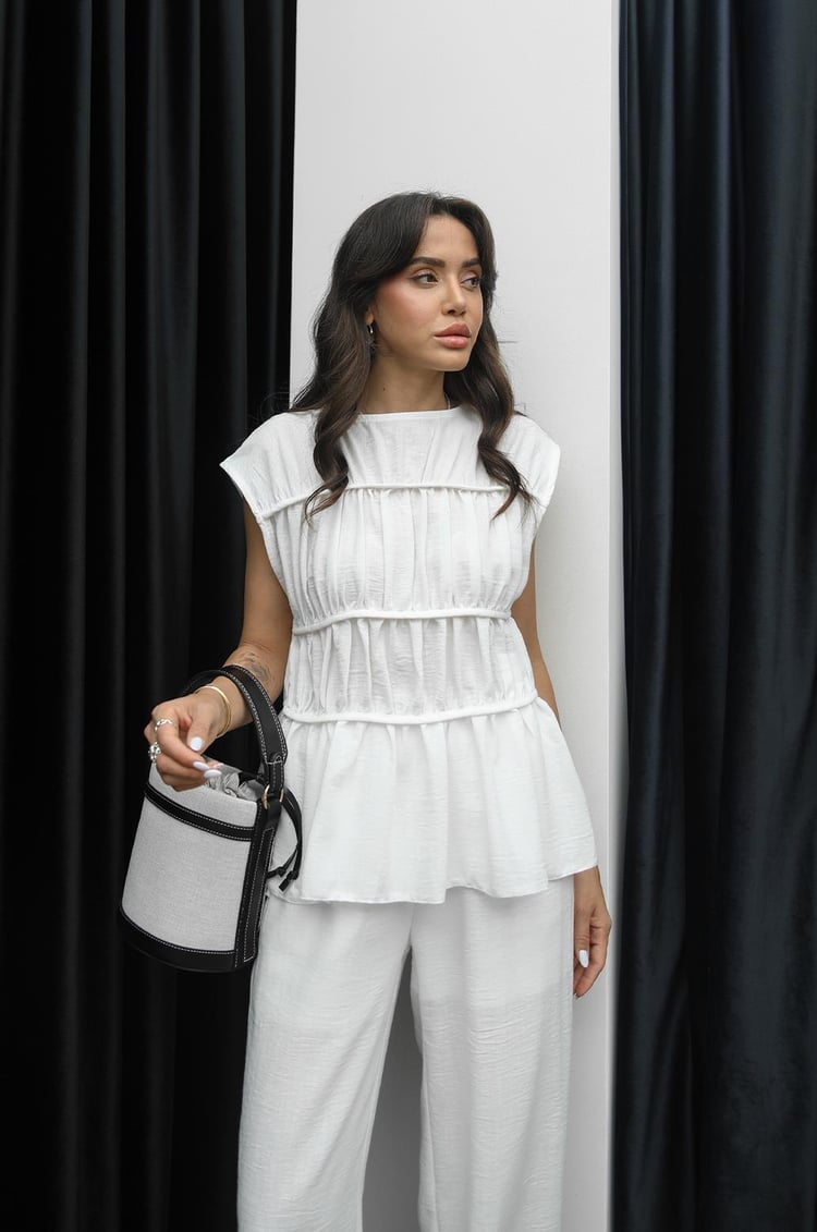 Beyaz Layer Bluz Pantolon Takım