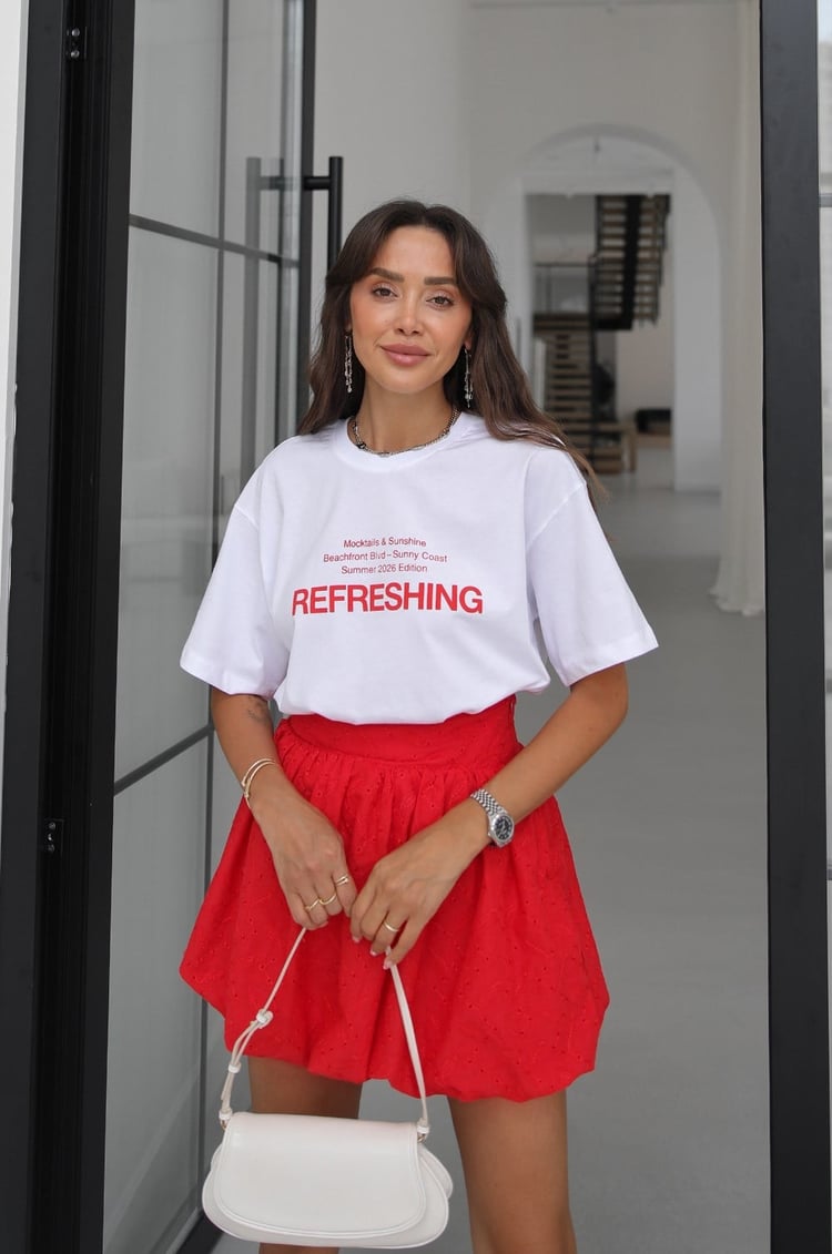Beyaz Refreshing Yazı Baskılı Tişört