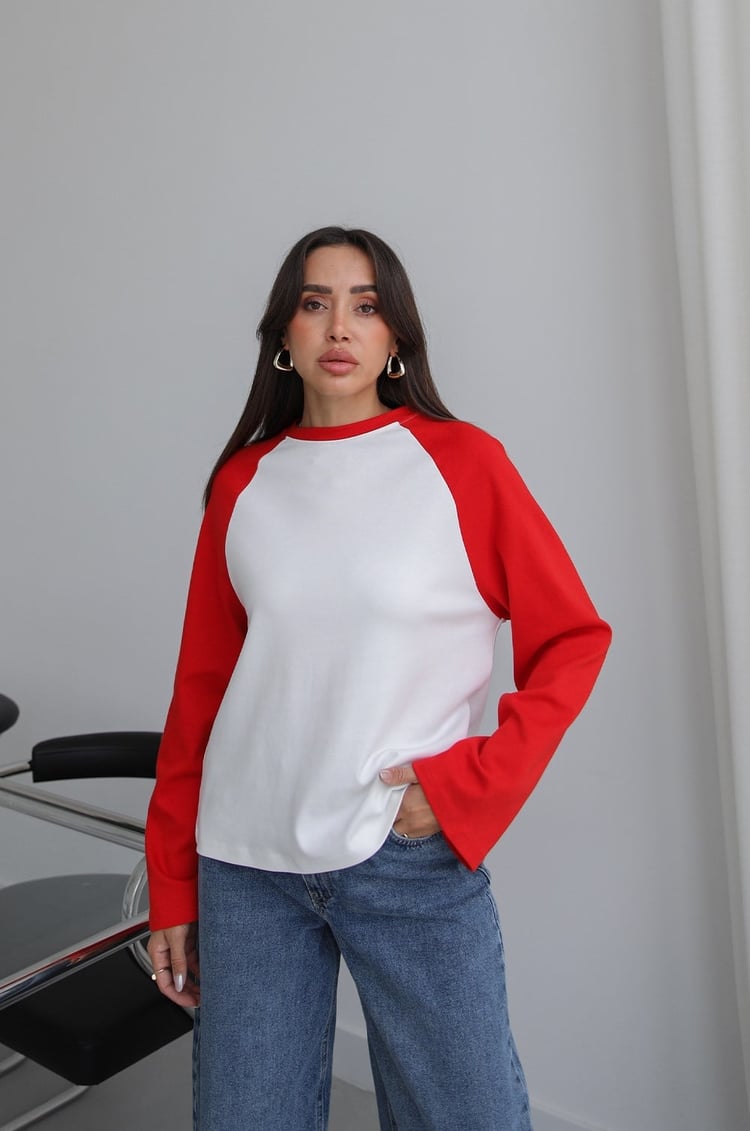Beyaz Reglan Kol Sweatshirt