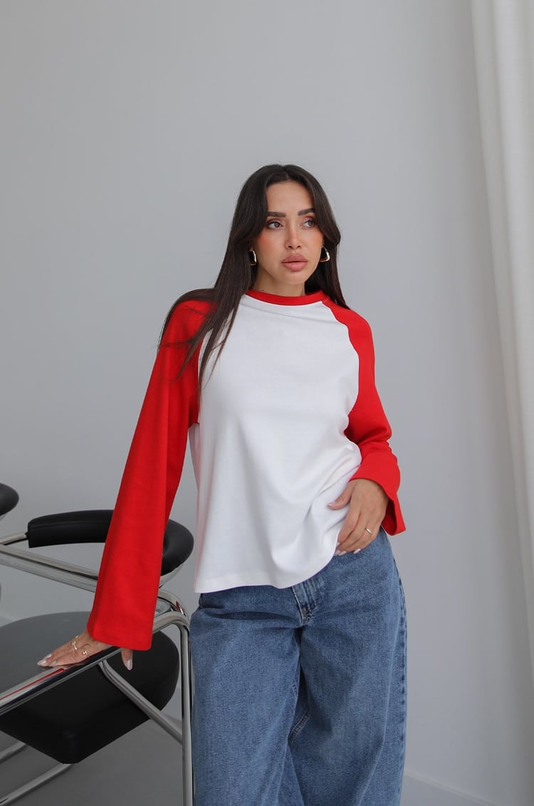 Beyaz Reglan Kol Sweatshirt