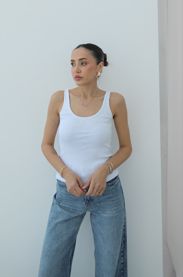 Beyaz Scoop Neck Fitilli Atlet