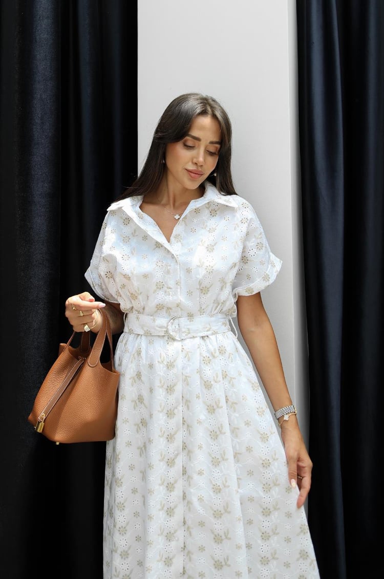 Beyaz Solaro İşlemeli Fisto Elbise