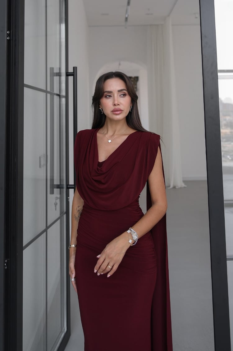 Bordo Bianca Degaje Yaka Elbise