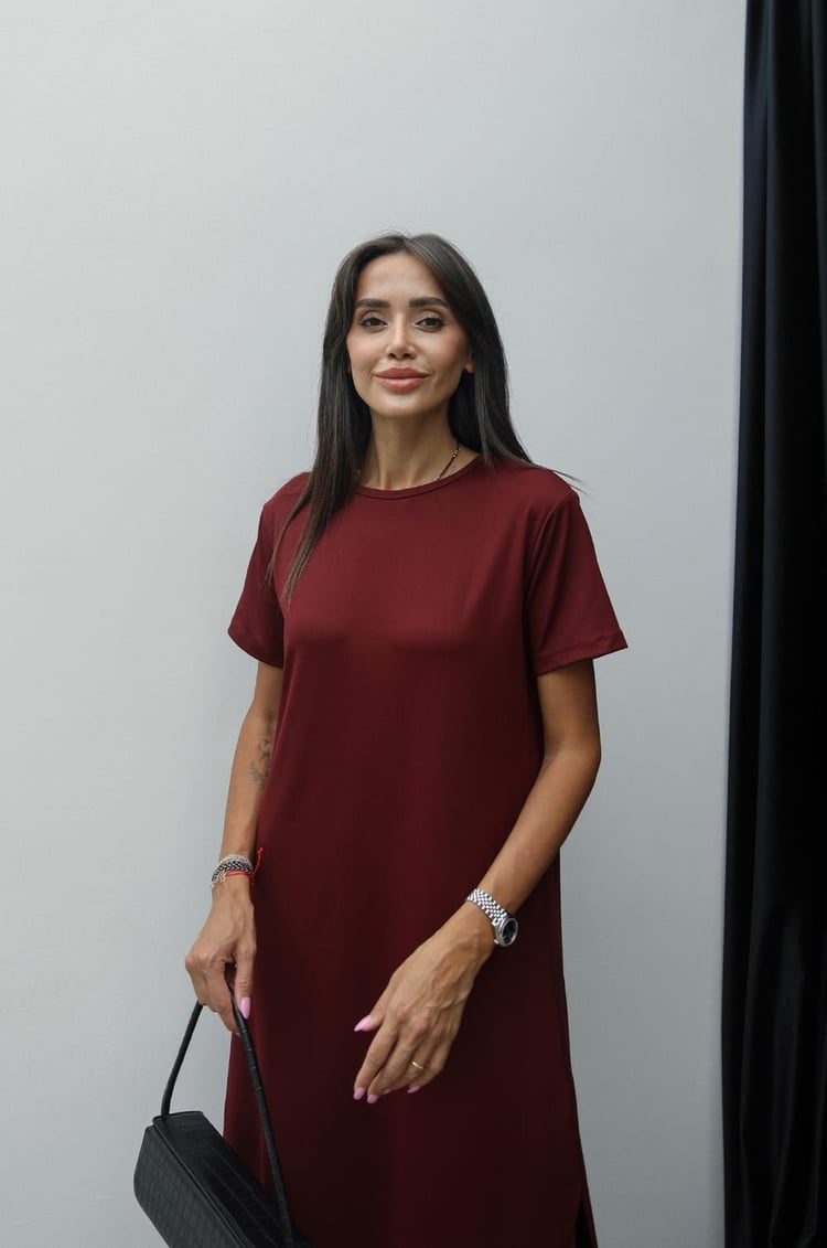 Bordo Melina Yırtmaçlı Elbise