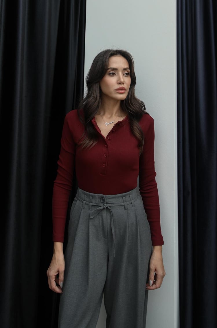Bordo Önü Altı Düğmeli Uzun Kollu Bluz