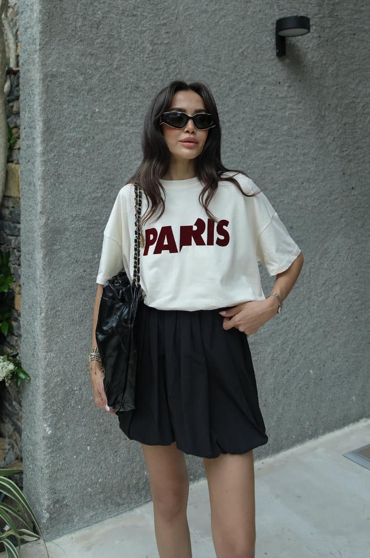Bordo Paris Baskılı Krem Tişört
