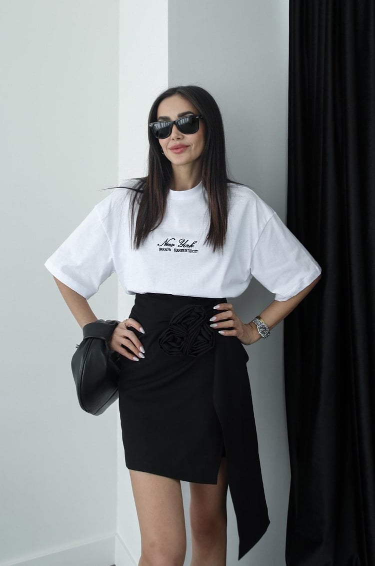 Brxxlyn NY İşlemeli Oversize Beyaz Tişört