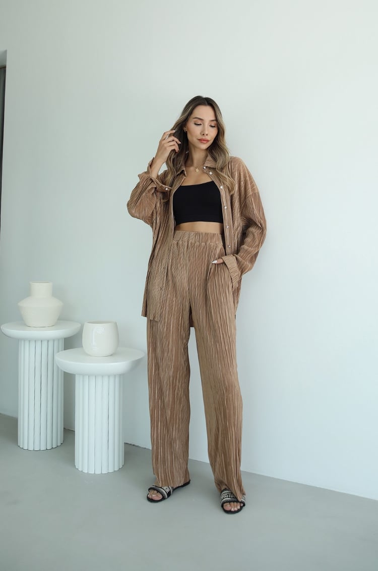 Camel Piliseli Gömlek Pantolon Tasarım Takım