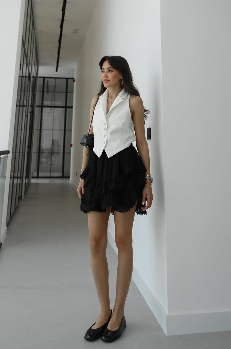 Ekru Cut Out Yelek