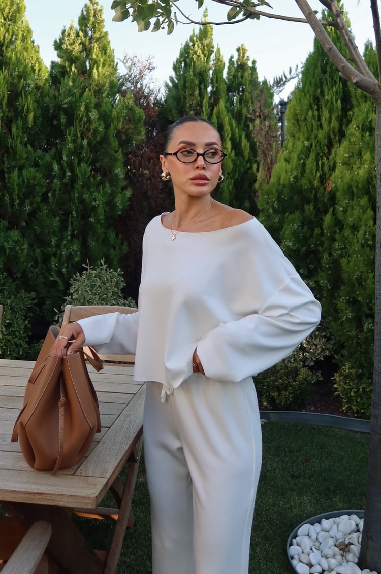 Ekru Düşük Omuz Oversize Bluz Pantolon Takım 