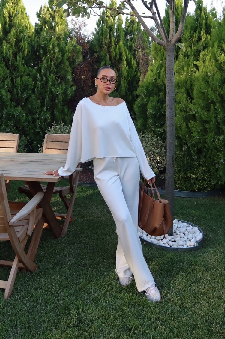 Ekru Düşük Omuz Oversize Bluz Pantolon Takım 