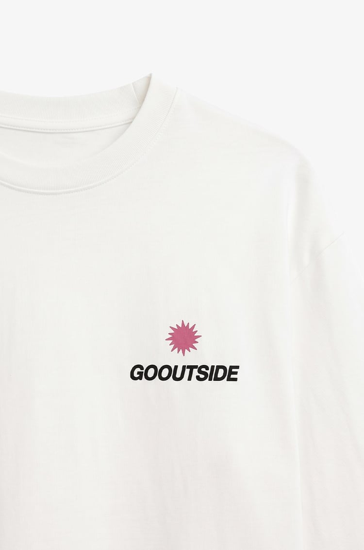 Ekru Go Outside Baskılı Sweatshirt